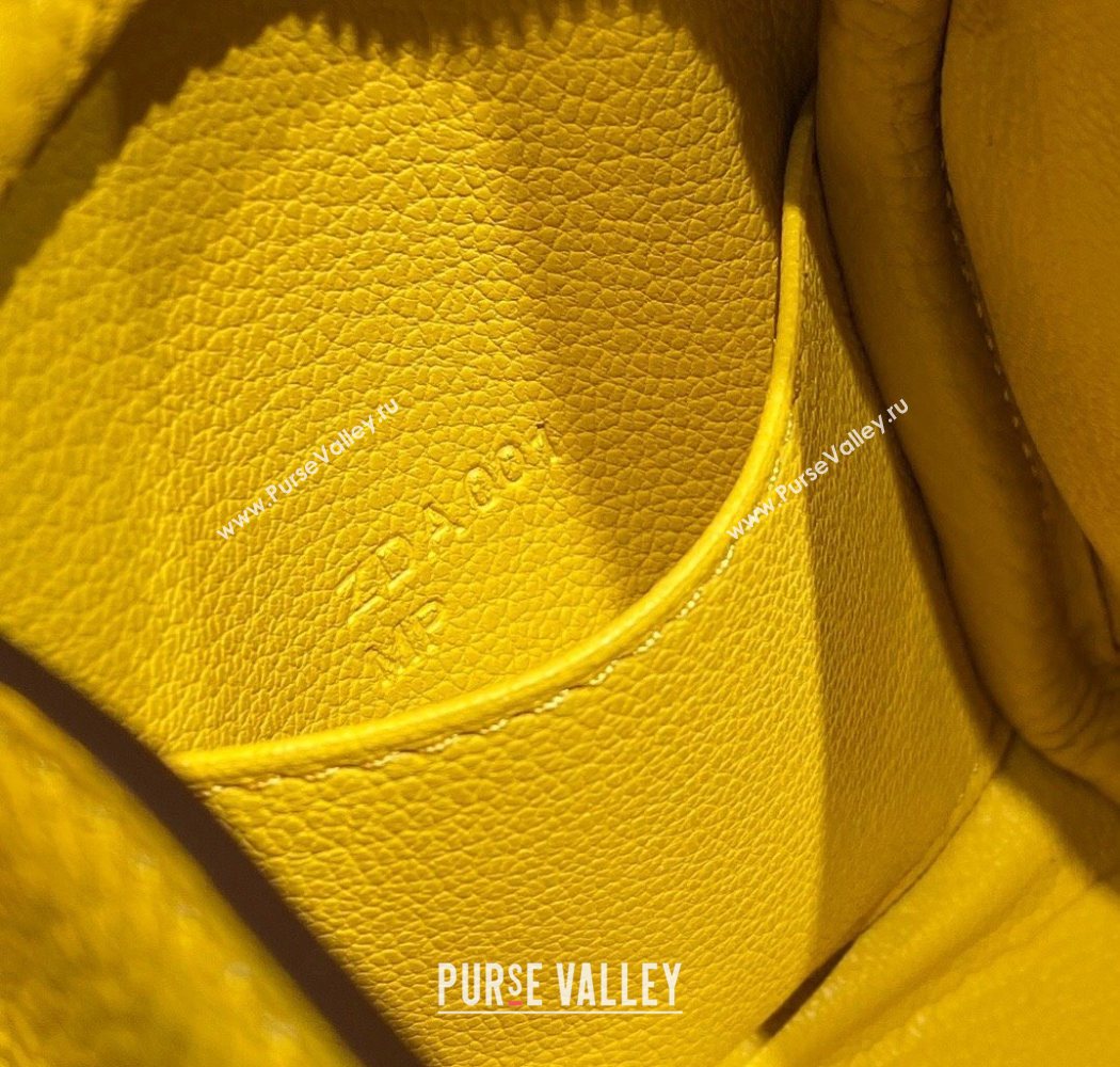 Hermes Lindy Mini Bag 19cm in Litchee-Grainy Togo Calfskin Leather Amber Yellow 2025 (FL-251008034)