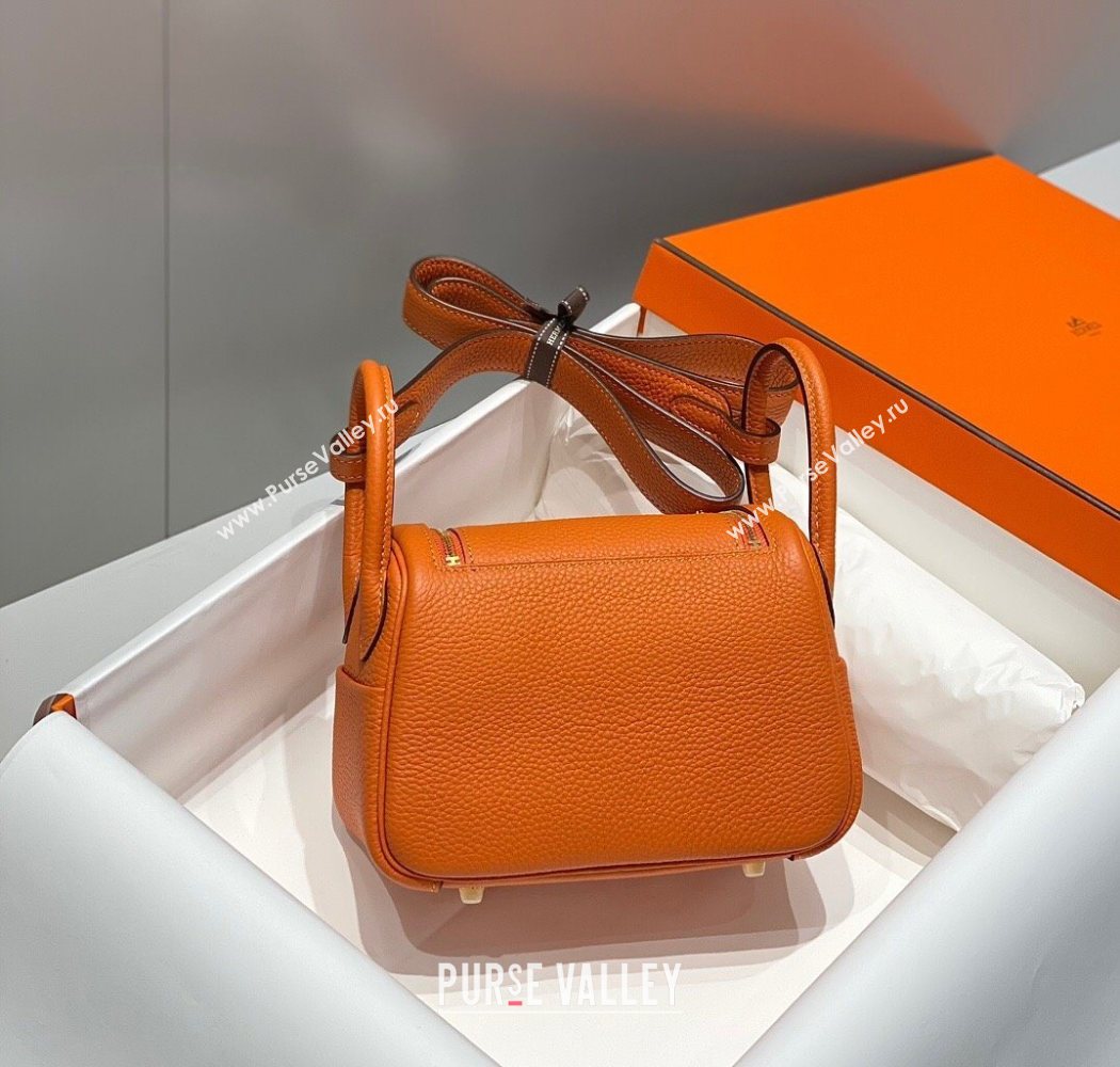Hermes Lindy Mini Bag 19cm in Litchee-Grainy Togo Calfskin Leather Orange 2025 (FL-251008036)