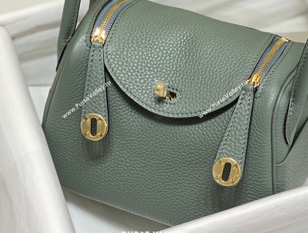 Hermes Lindy Mini Bag 19cm in Togo Calfskin Leather Almond Green 2025 (FL-251008037)