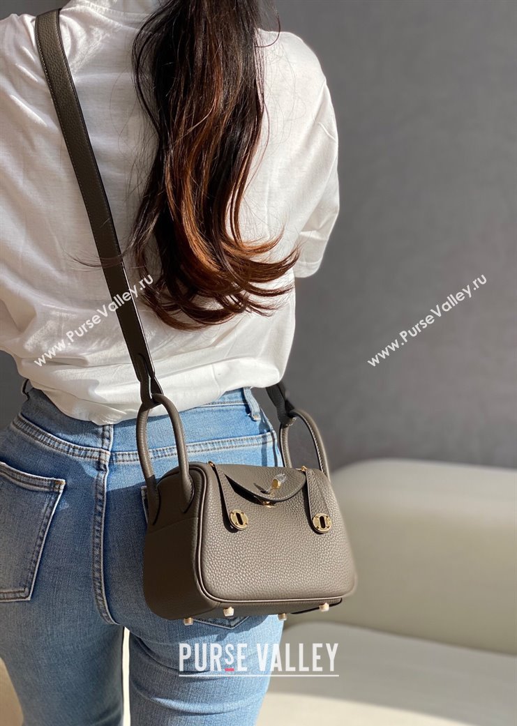 Hermes Lindy Mini Bag 19cm in Togo Calfskin Leather Tin Grey 2025 (FL-251008044)