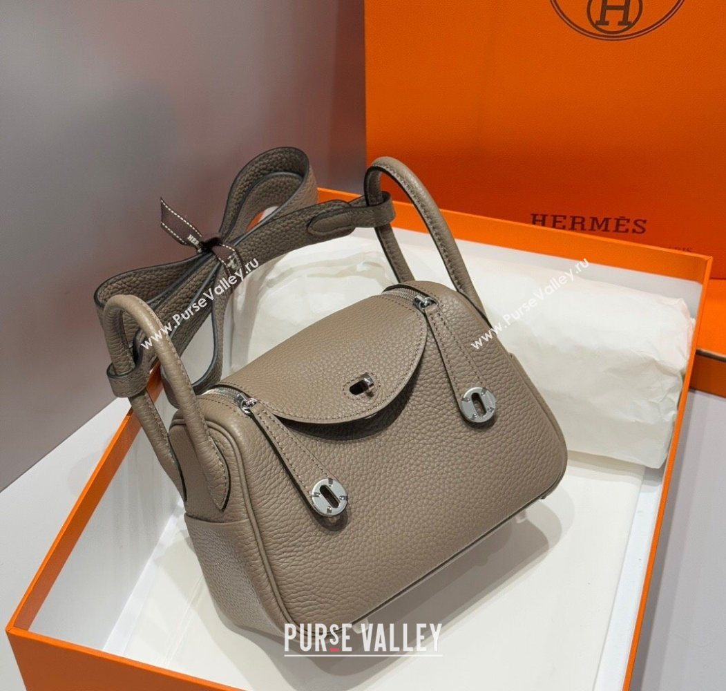 Hermes Lindy Mini Bag 19cm in Litchee-Grainy Clemence Calfskin Leather Asphalt Grey/Silver 2025 (FL-251008022)