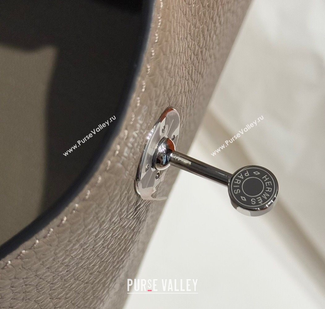 Hermes Lindy Mini Bag 19cm in Litchee-Grainy Clemence Calfskin Leather Asphalt Grey/Silver 2025 (FL-251008022)