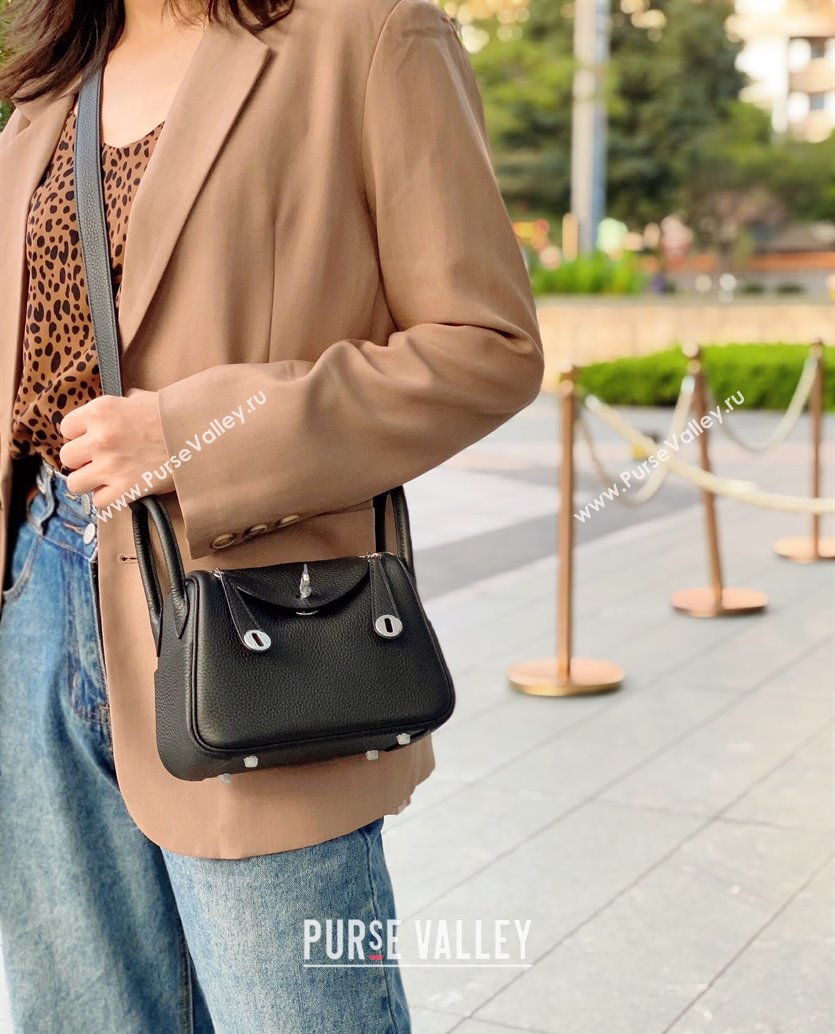 Hermes Lindy Mini Bag 19cm in Togo Calfskin Leather Black/Silver 2025 (FL-251008048)