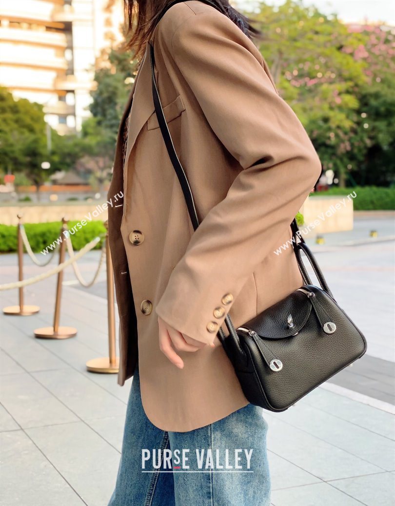 Hermes Lindy Mini Bag 19cm in Togo Calfskin Leather Black/Silver 2025 (FL-251008048)