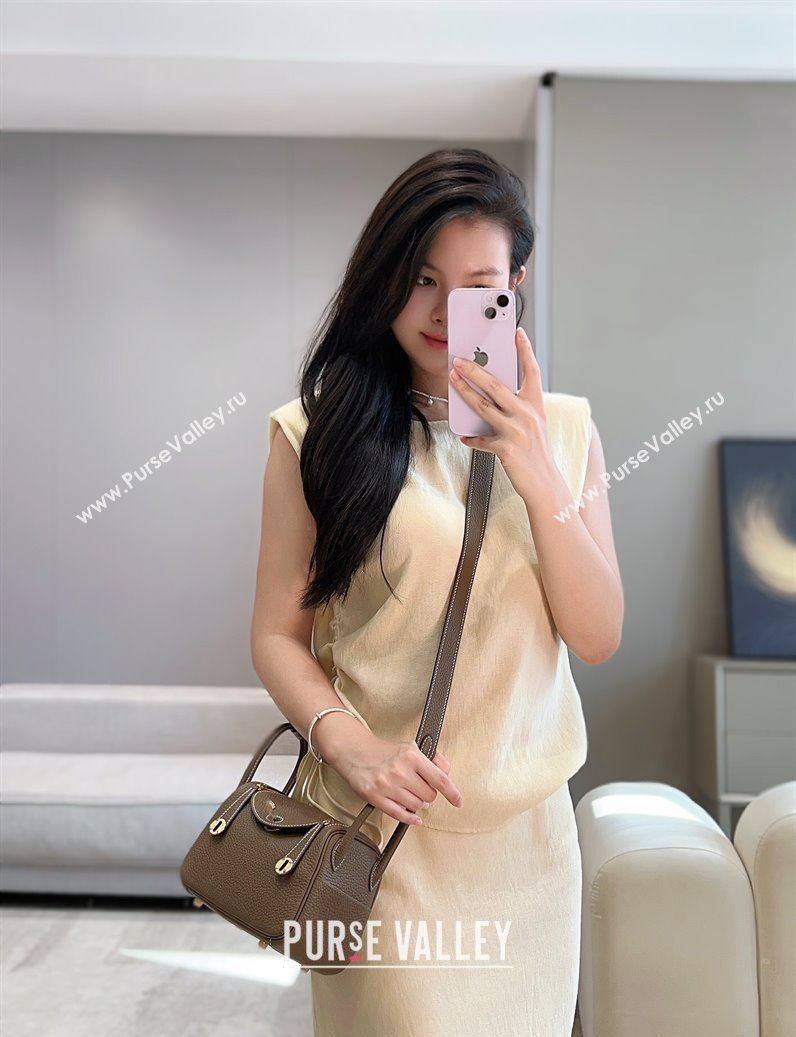 Hermes Lindy Mini Bag 19cm in Litchee-Grainy Clemence Calfskin Leather Elephant Grey/Gold 2025 (FL-251008023)