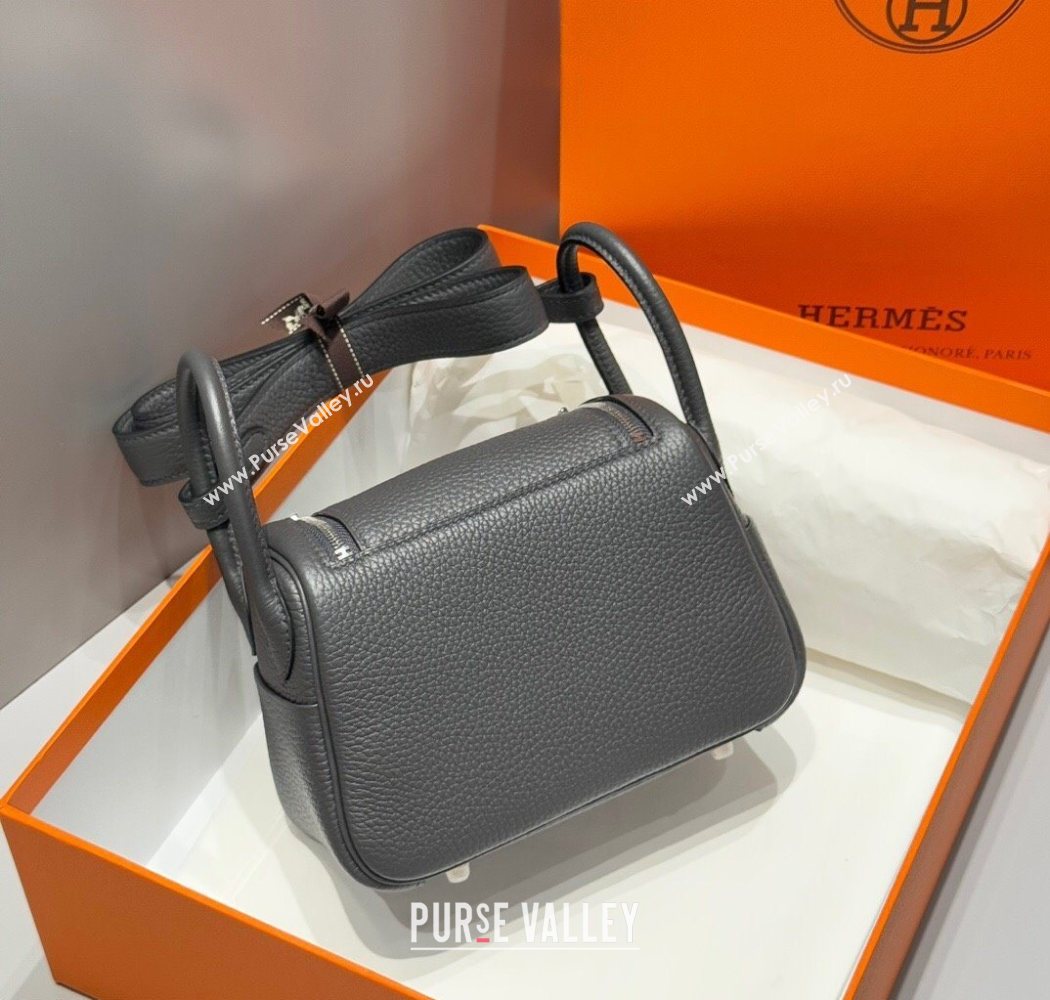 Hermes Lindy Mini Bag 19cm in Litchee-Grainy Clemence Calfskin Leather Graphite Grey/Silver 2025 (FL-251008019)