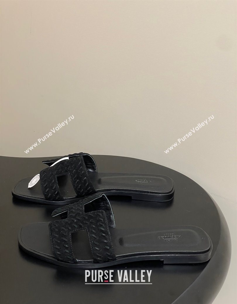 Hermes Classic Oran Flat Slides Sandal in Braided Suede Black 2025 1023 (MD-251023097)