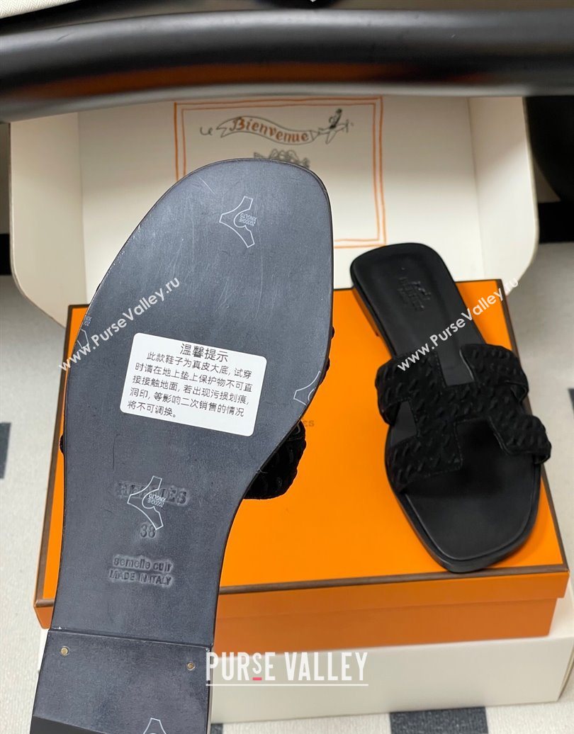 Hermes Classic Oran Flat Slides Sandal in Braided Suede Black 2025 1023 (MD-251023097)