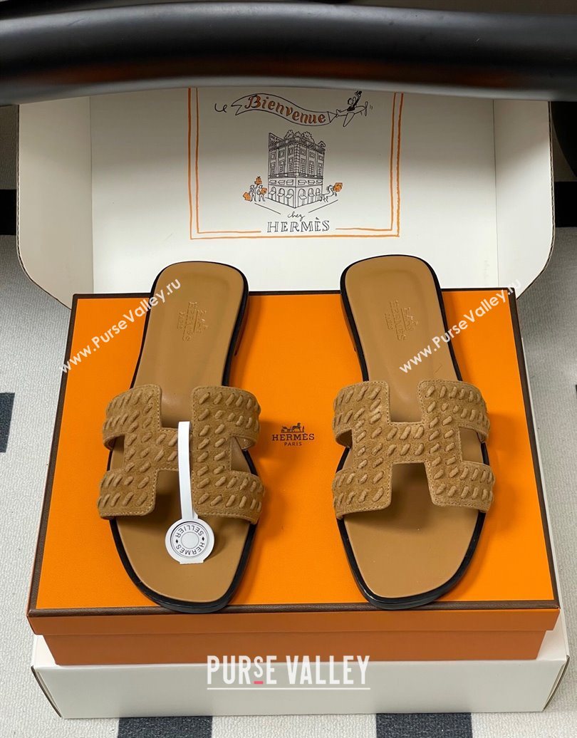 Hermes Classic Oran Flat Slides Sandal in Braided Suede Brown 2025 1023 (MD-251023099)