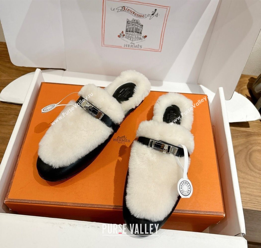 Hermes Oz Flat Loafers in Calfskin and Wool with Kelly Buckle Black 2025 1023 (XC-251023008)