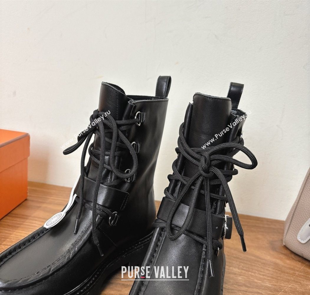 Hermes Land Biker Laced-up Ankle Boots in Calfskin Leather with Buckle Strap Black 2025 (XC-251023043)