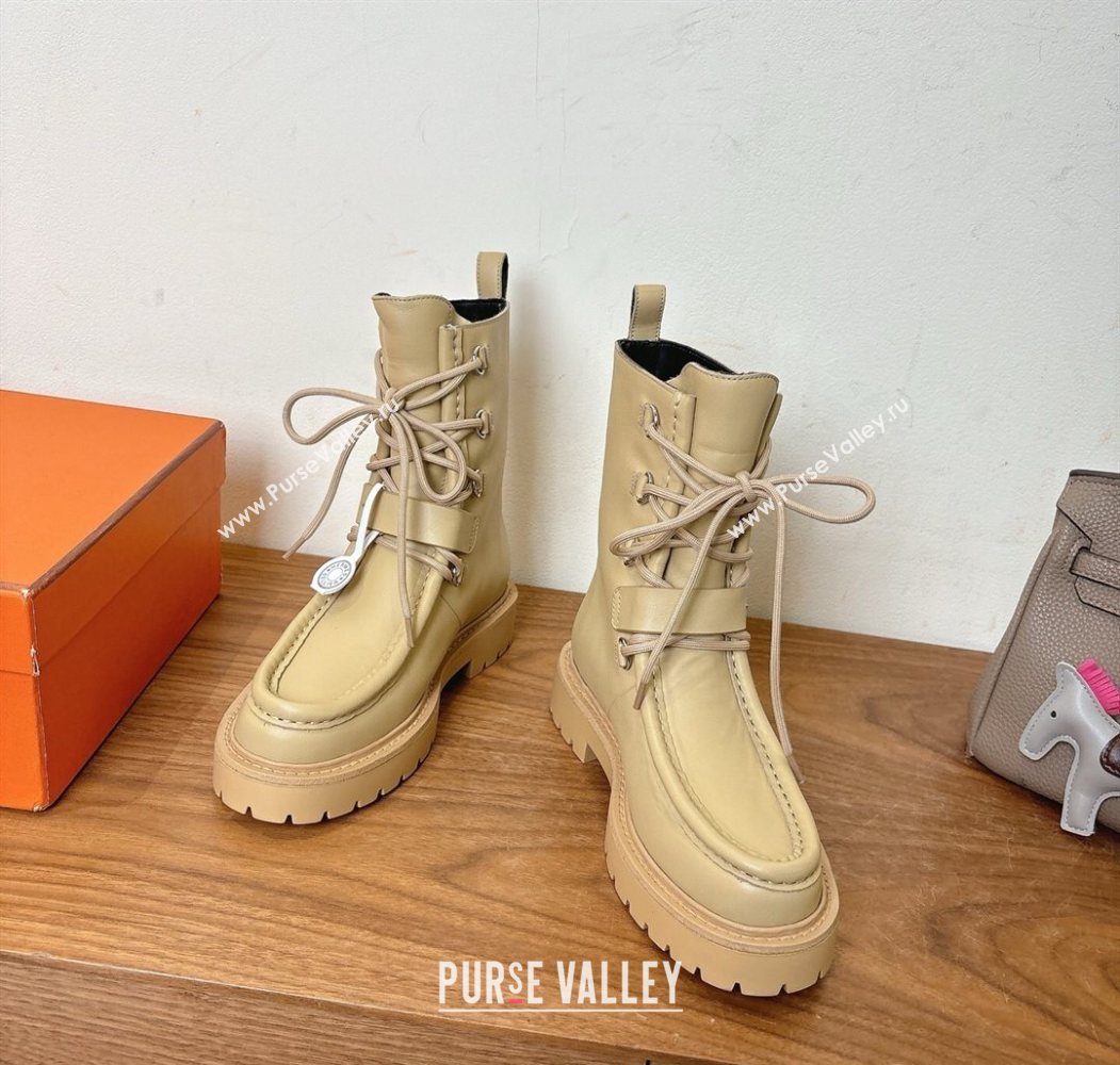 Hermes Land Biker Laced-up Ankle Boots in Calfskin Leather with Buckle Strap Beige 2025 (XC-251023044)