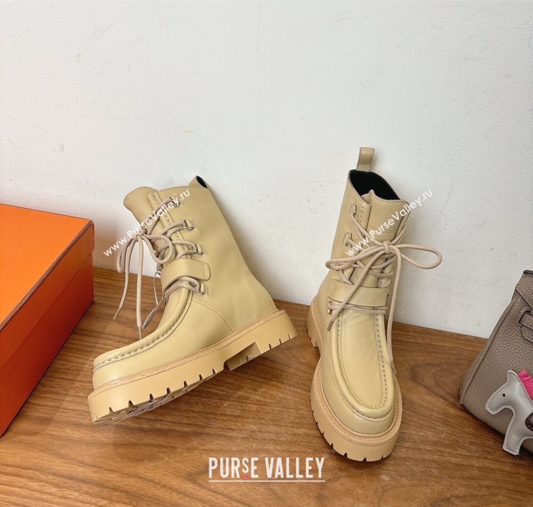 Hermes Land Biker Laced-up Ankle Boots in Calfskin Leather with Buckle Strap Beige 2025 (XC-251023044)