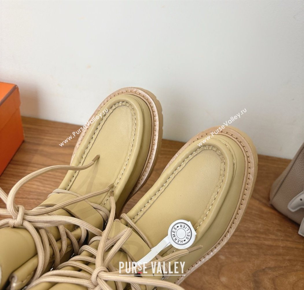 Hermes Land Biker Laced-up Ankle Boots in Calfskin Leather with Buckle Strap Beige 2025 (XC-251023044)