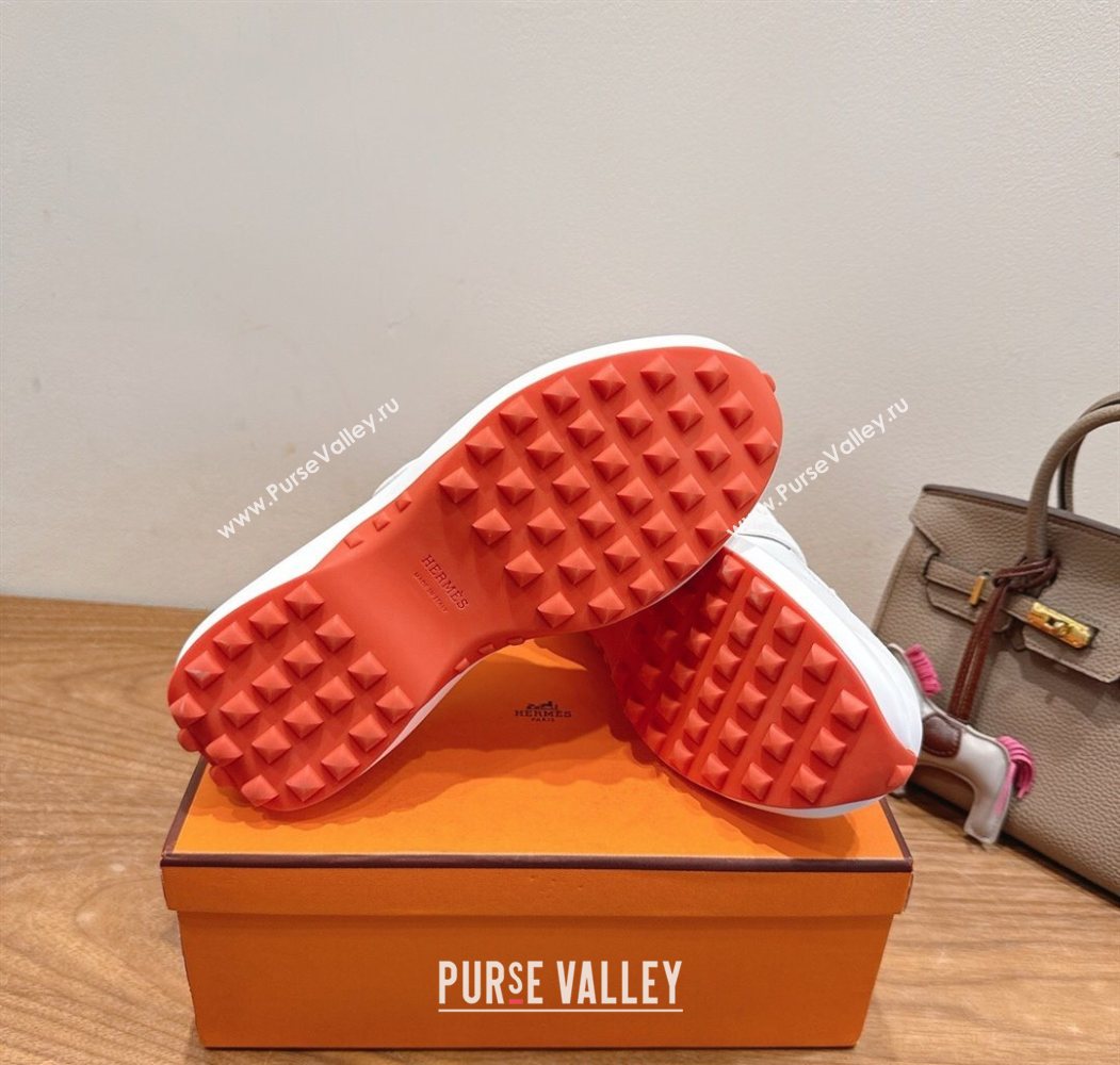 Hermes Loop Sneakers in Suede and Knit Mesh with Strap White3 2025 1023 (XC-251023025)