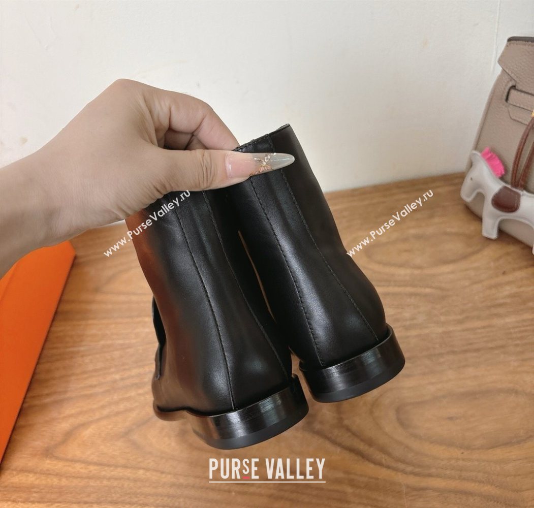 Hermes Kelsy Flat Ankle Boots in Calfskin Leather with Kelly Buckle Strap Black 2025 (XC-251023048)