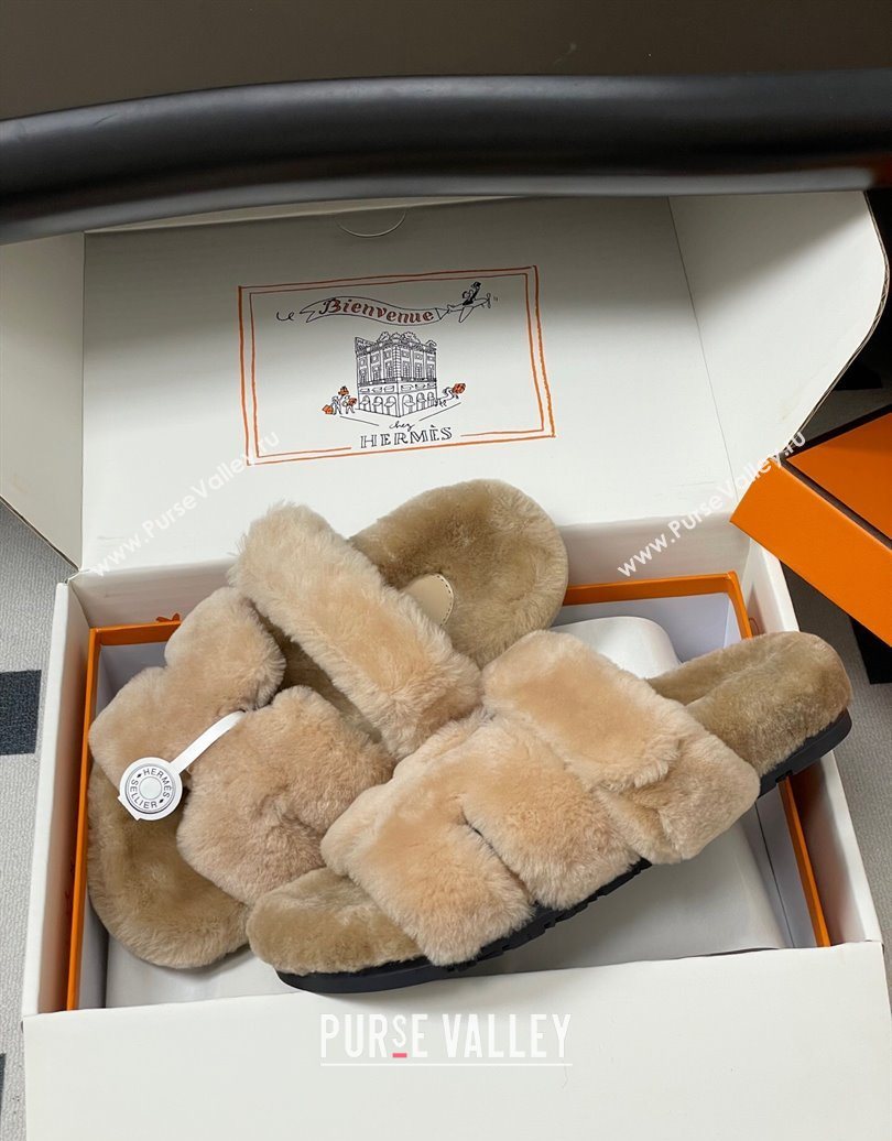 Hermes Chypre Flat Slides Sandal in Wool Beige 2025 H102306 (MD-251023111)