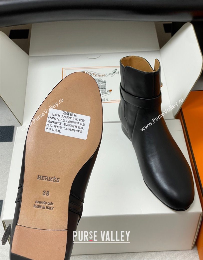 Hermes Neo Flat Ankle Boots in Calfskin Leather with Kelly Buckle Black 2025 (MD-251023180)