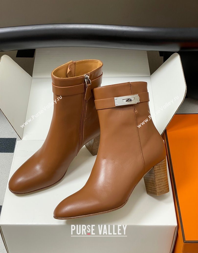 Hermes Saint Germain Heel Ankle Boots 7.5cm in Calfskin Leather with Kelly Buckle Brown 2025 (MD-251023184)