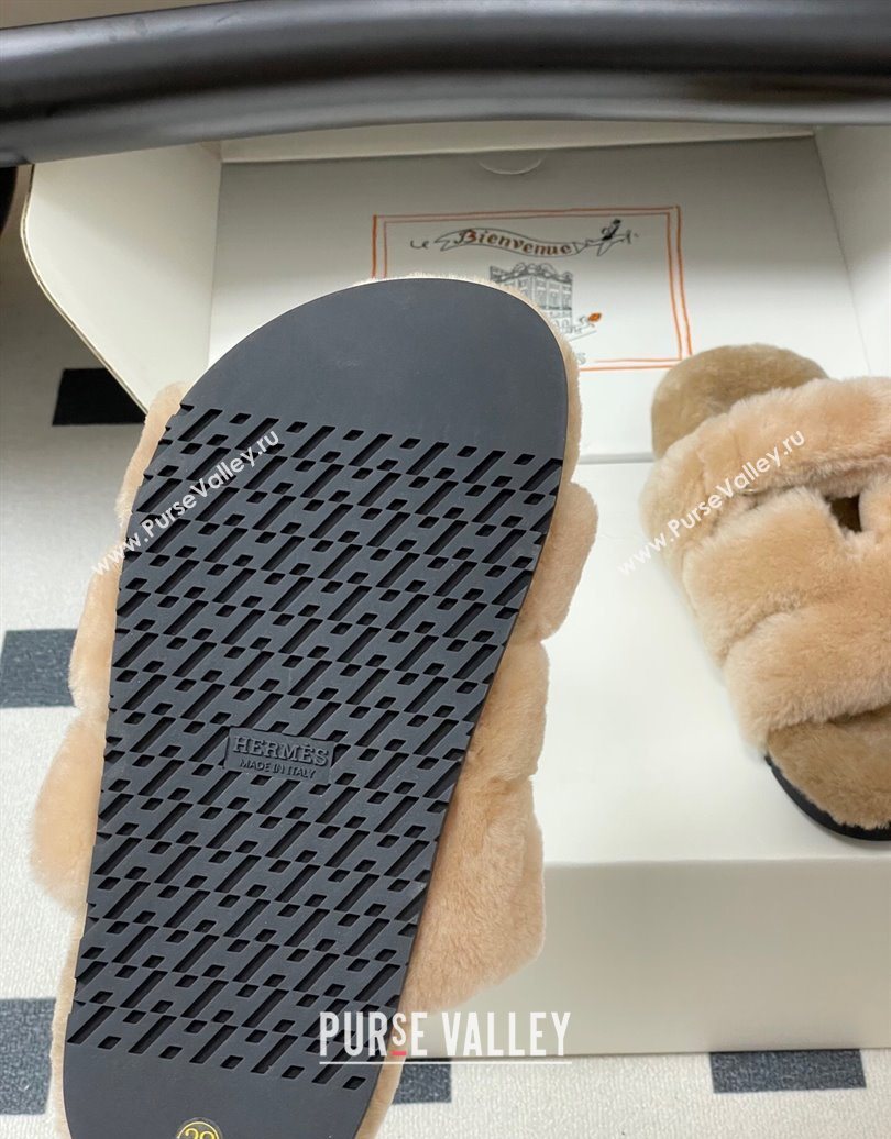 Hermes Chypre Flat Slides Sandal in Wool Beige 2025 H102306 (MD-251023111)
