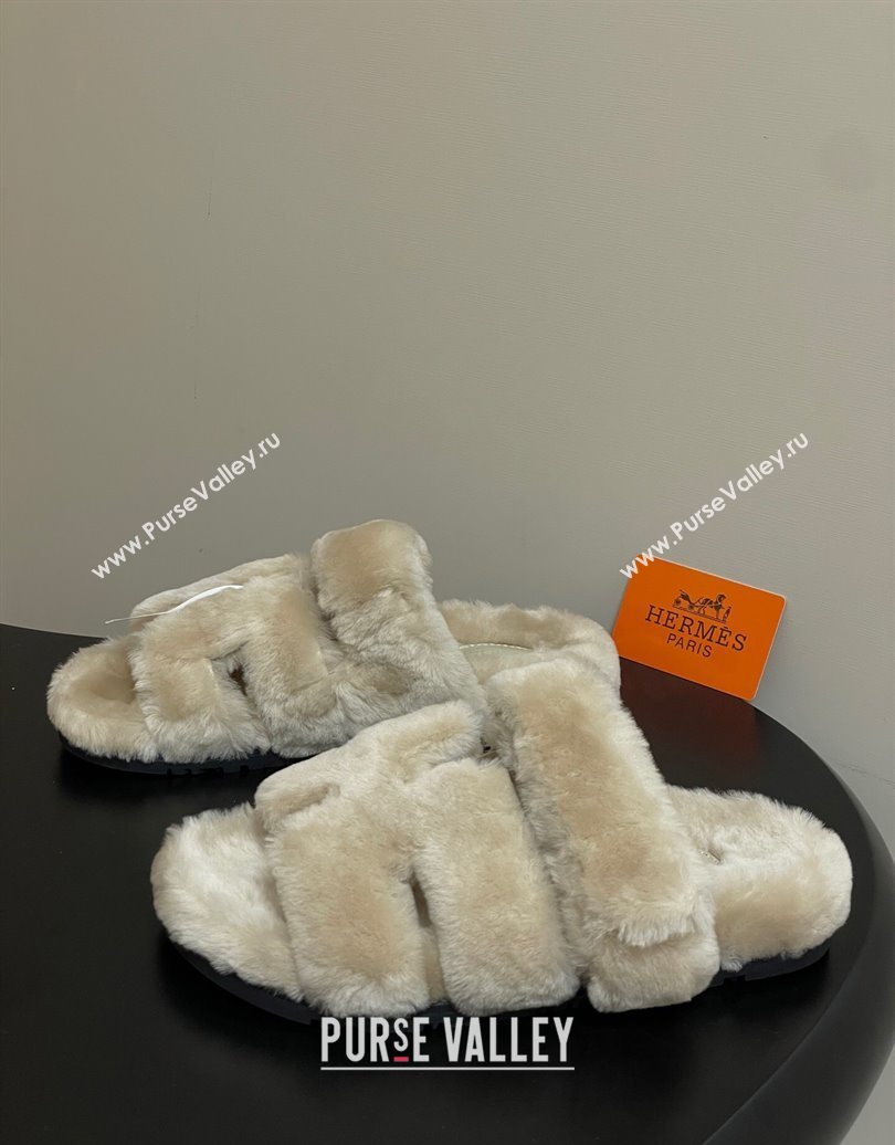 Hermes Chypre Flat Slides Sandal in Wool Grey 2025 H102306 (MD-251023113)