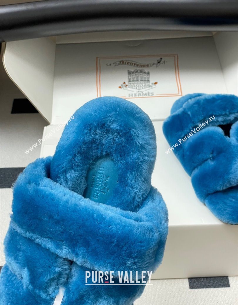 Hermes Chypre Flat Slides Sandal in Wool Blue 2025 H102306 (MD-251023117)