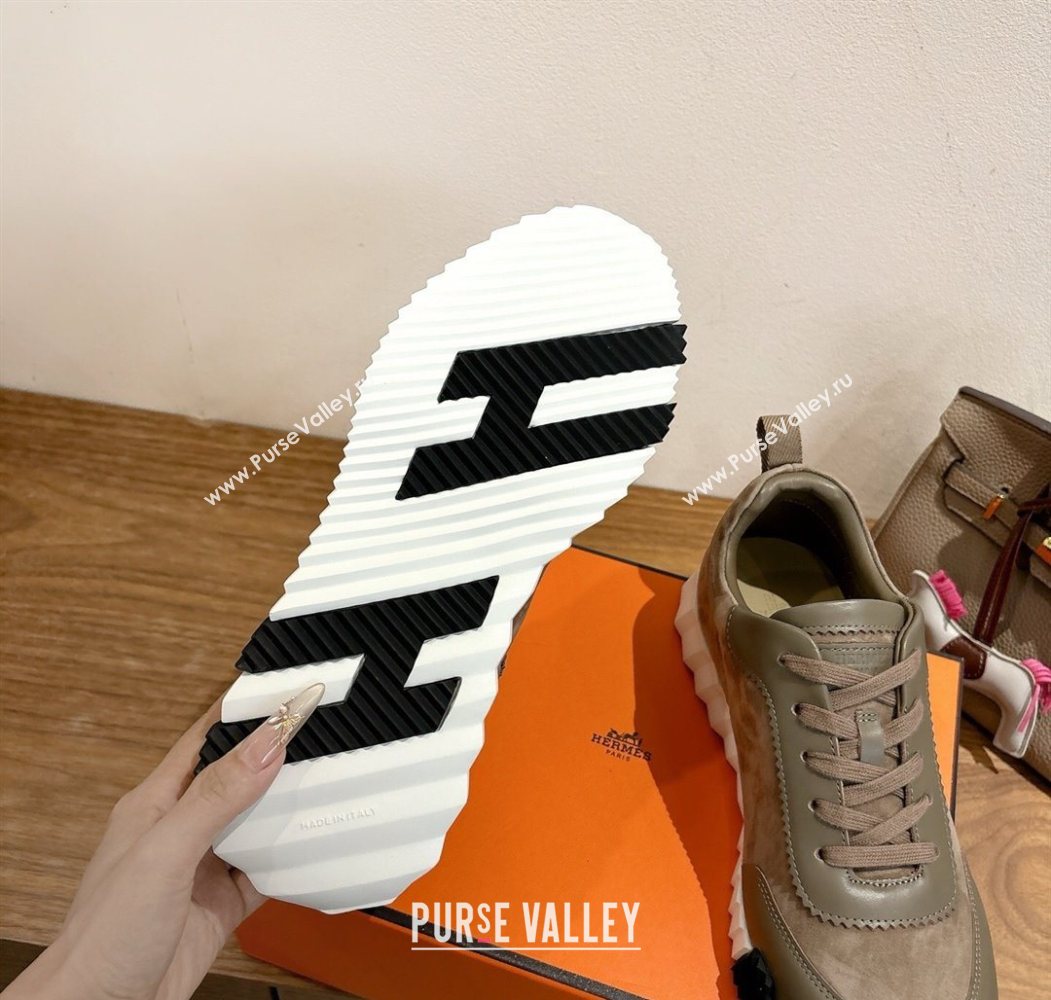 Hermes Bouncing Sneakers in Suede and Calfskin Leather Taupe/Green 2025 1024 (XC-251024014)