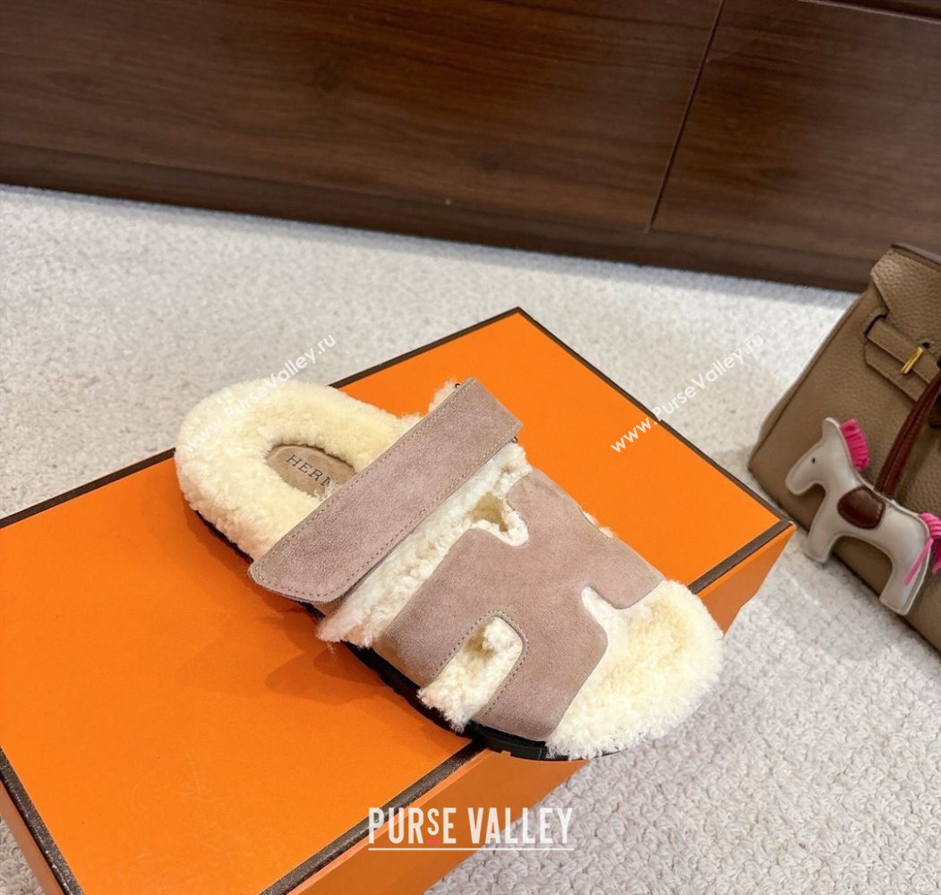 Hermes Chypre Flat Slides Sandal in Suede and Shearling Grey 2025 H102307 (MD-251023118)