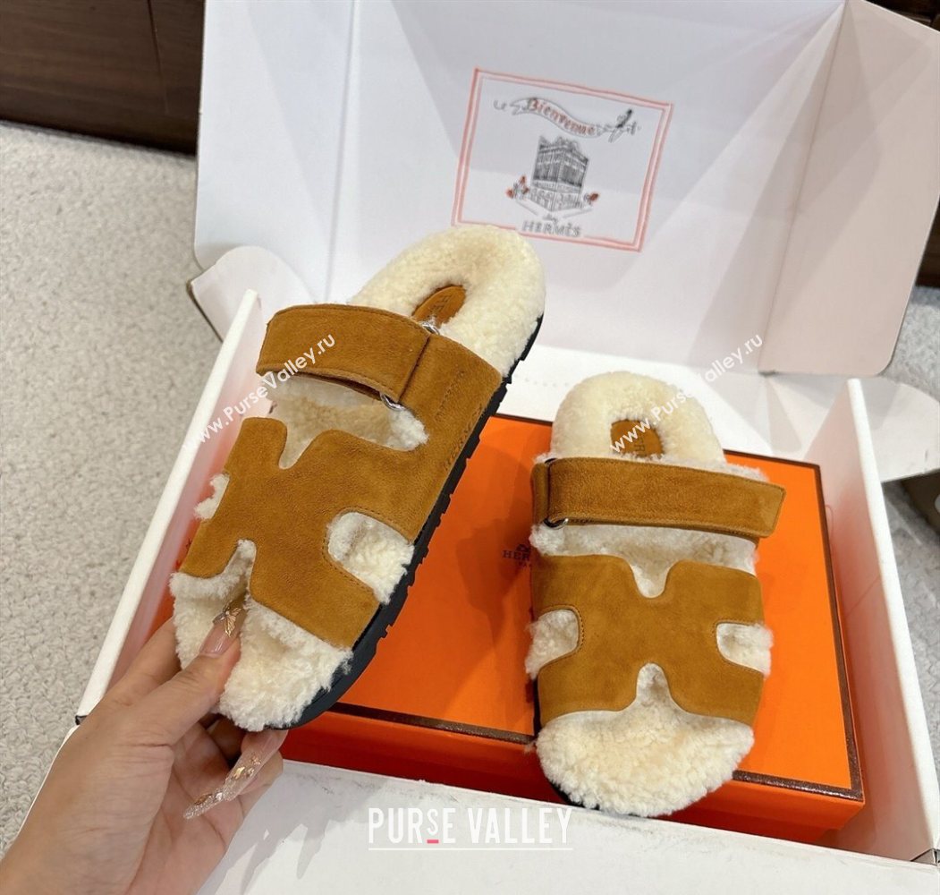 Hermes Chypre Flat Slides Sandal in Suede and Shearling Brown Yellow 2025 H102307 (MD-251023119)