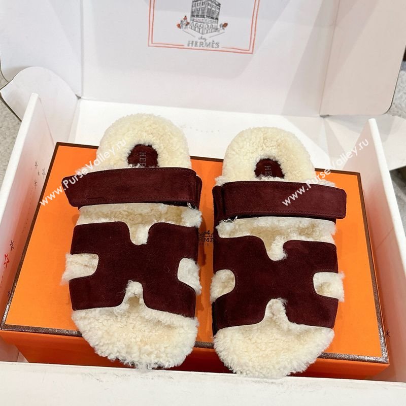 Hermes Chypre Flat Slides Sandal in Suede and Shearling Burgundy 2025 H102307 (MD-251023120)