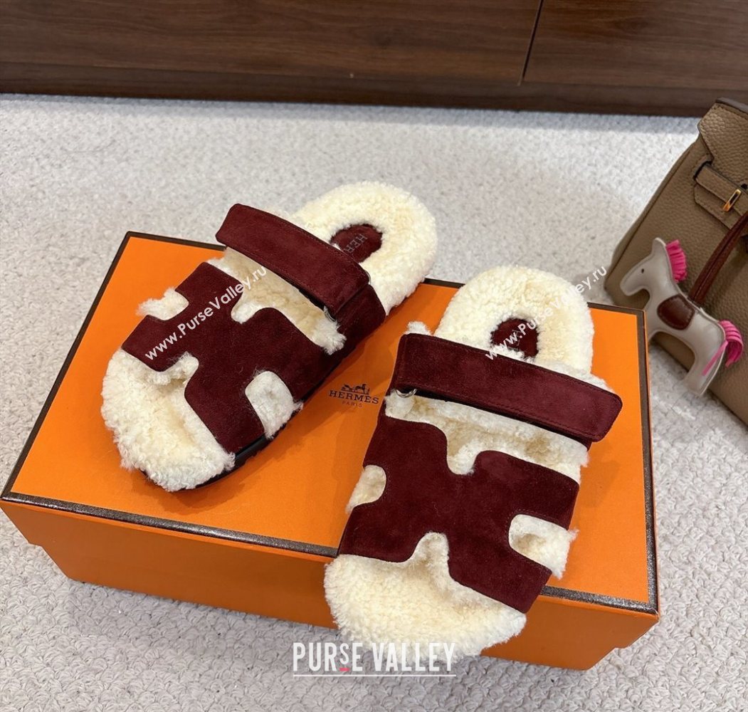 Hermes Chypre Flat Slides Sandal in Suede and Shearling Burgundy 2025 H102307 (MD-251023120)