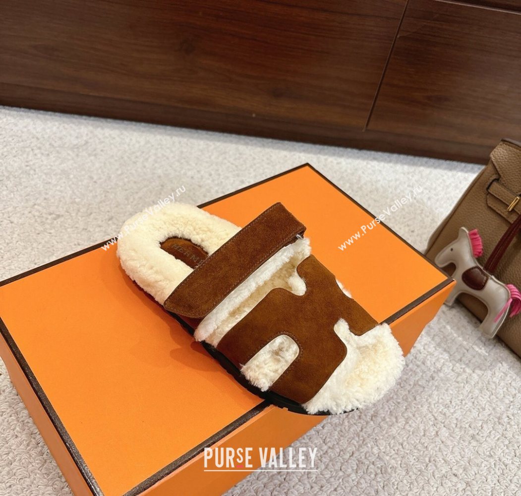 Hermes Chypre Flat Slides Sandal in Suede and Shearling Dark Brown 2025 H102307 (MD-251023121)