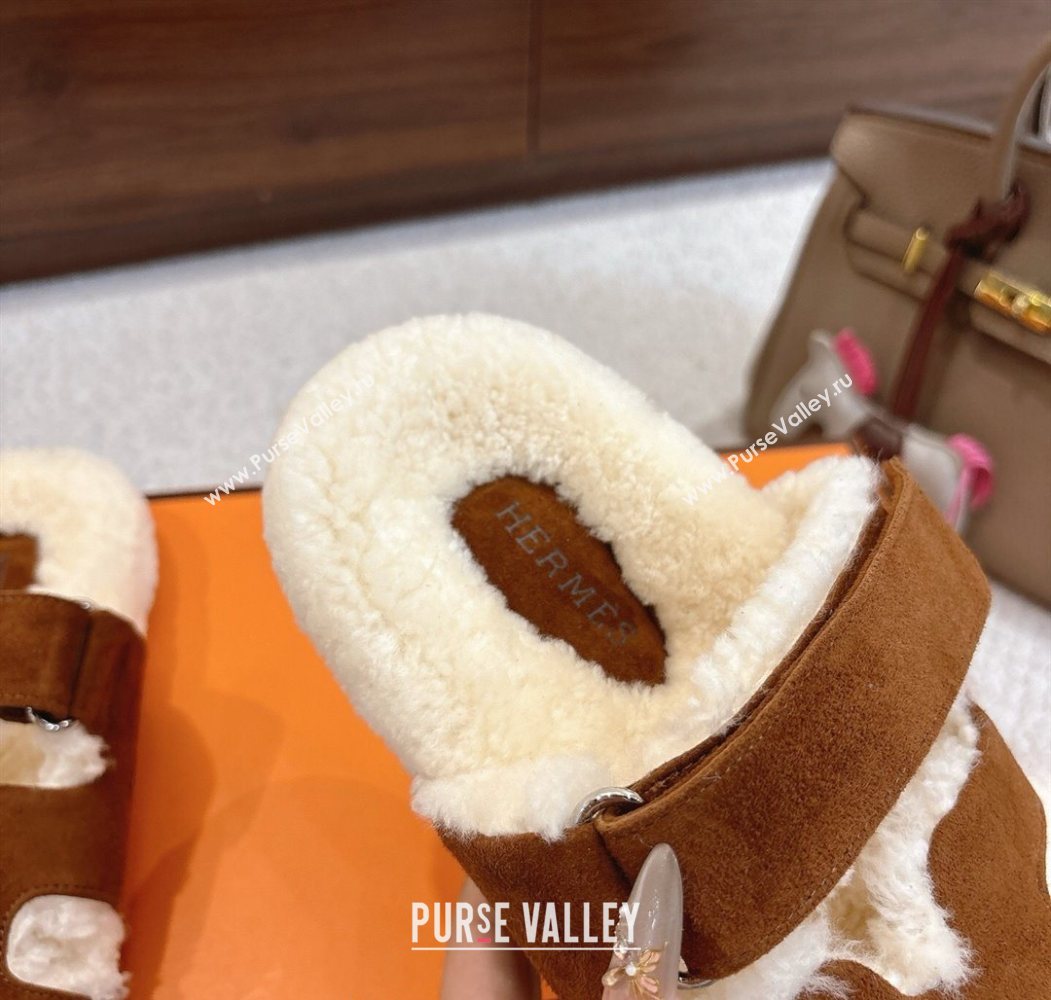 Hermes Chypre Flat Slides Sandal in Suede and Shearling Dark Brown 2025 H102307 (MD-251023121)
