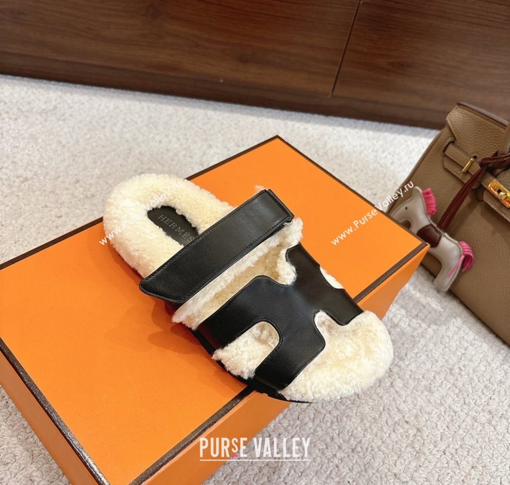 Hermes Chypre Flat Slides Sandal in Calfskin Leather and Shearling Black 2025 H102307 (MD-251023122)