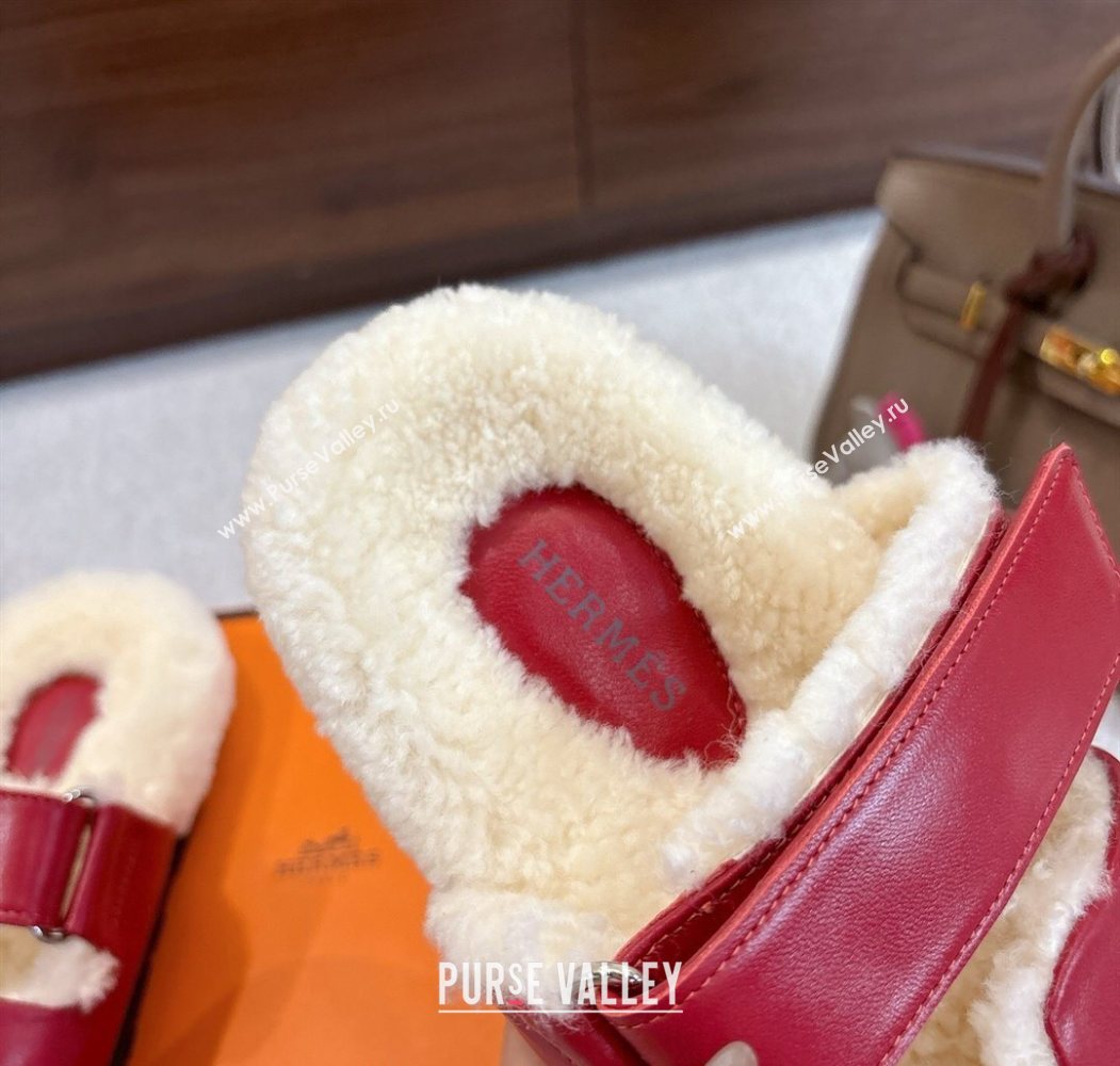 Hermes Chypre Flat Slides Sandal in Calfskin Leather and Shearling Red 2025 H102307 (MD-251023123)