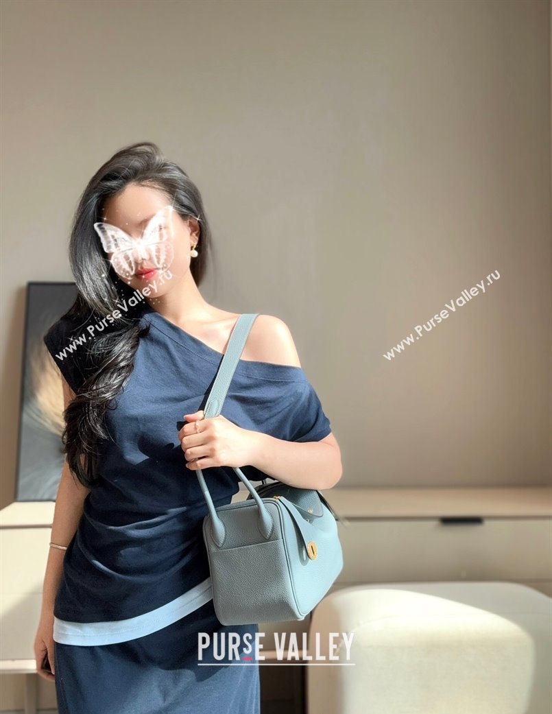 Hermes Lindy Bag 26cm in Clemence Leather Linen Blue/Gold 2025 (Half Handmade) (FLB-251125040)