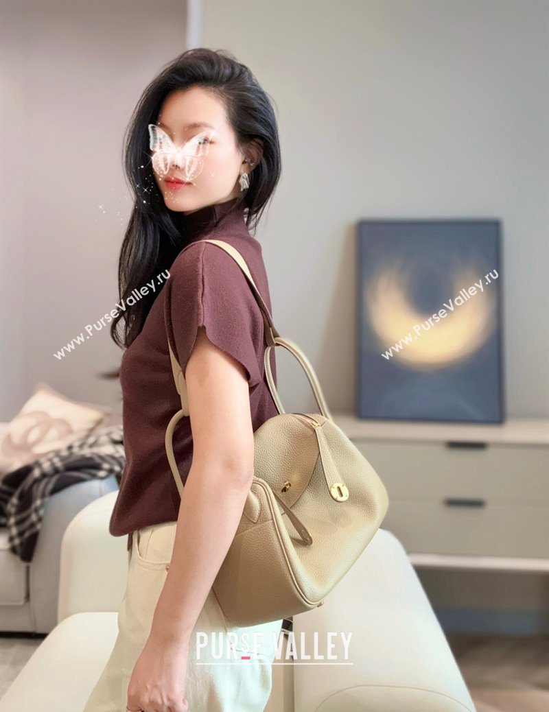 Hermes Lindy Bag 26cm in Clemence Leather Coat Beige 2025 (Half Handmade) (FLB-251125036)