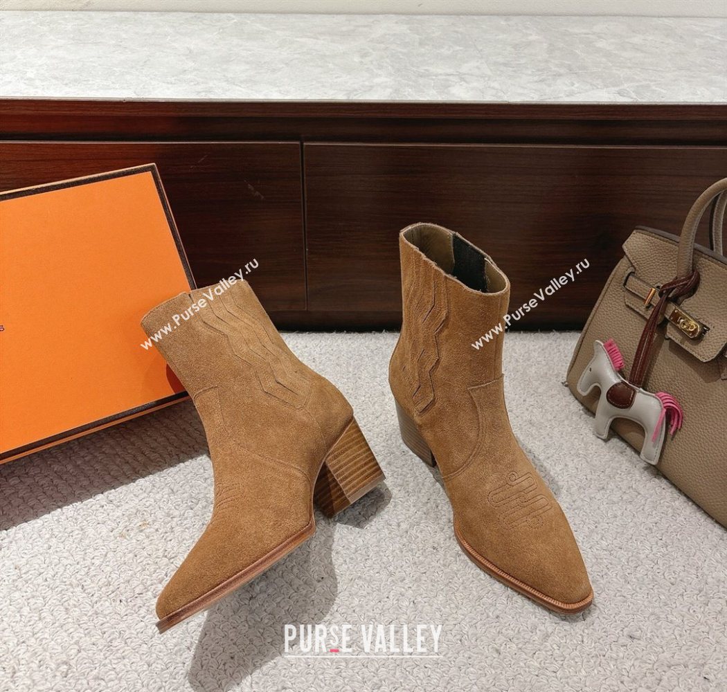 Hermes Vegas Heel Ankle Boots 6.5cm in Embroidered Suede Light Brown 2025 H252196 (MD-251220033)