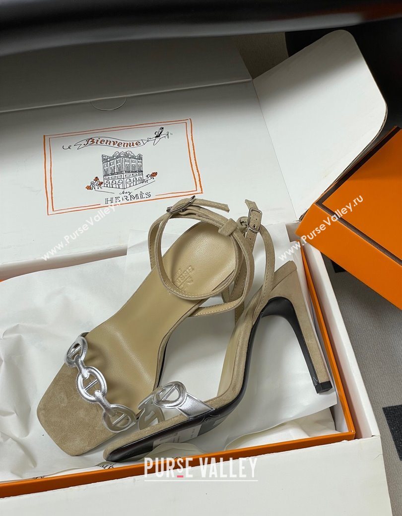 Hermes Luz Heel Sandals 10.5cm in Suede with Silver-Tone Strap Beige 2025 (MD-251220004)