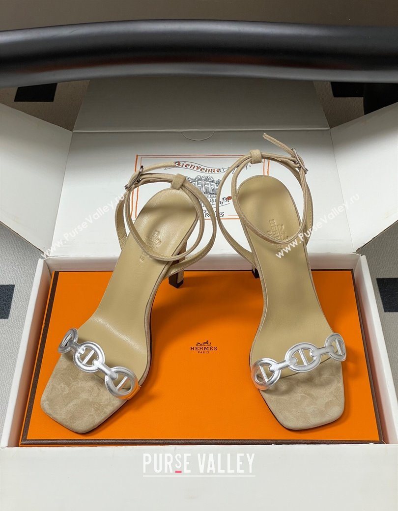Hermes Luz Heel Sandals 10.5cm in Suede with Silver-Tone Strap Beige 2025 (MD-251220004)