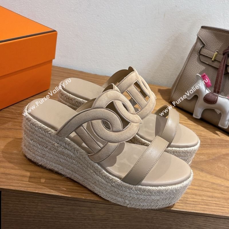 Hermes Lipari Wedge Slides Sandal in Suede and Leather Beige 2025 1222 (MD-251222090)