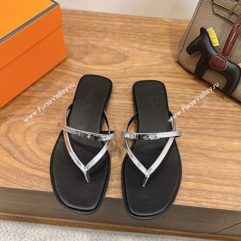 Hermes Miss Flat Slides Thong Sandal in Calfskin Leather with Kelly Buckle Silver 2026 (XC-260304024)