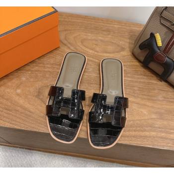 Hermes Oran Classic Flat Slides Sandal in Crocodile Embossed Leather Black 13 2026 0304 (XC-260304063)