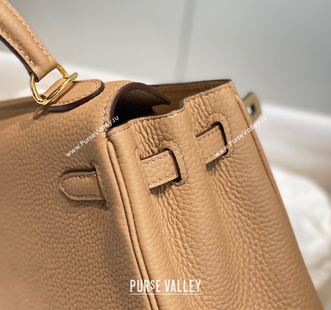 Hermes Kelly Mini Bag 20cm in Togo Calfskin Milky Tea Beige 2023 (FL-231021010)