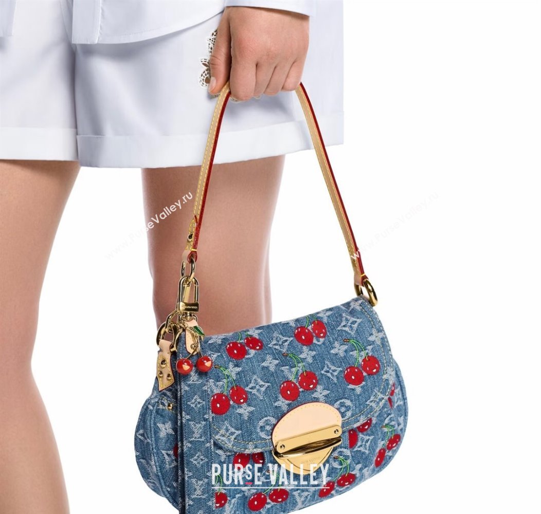 Louis Vuitton LV x TM Denim Cerise Dragonne Bag Charm and Key Holder Blue 2025 M02599 (HY-250915028)