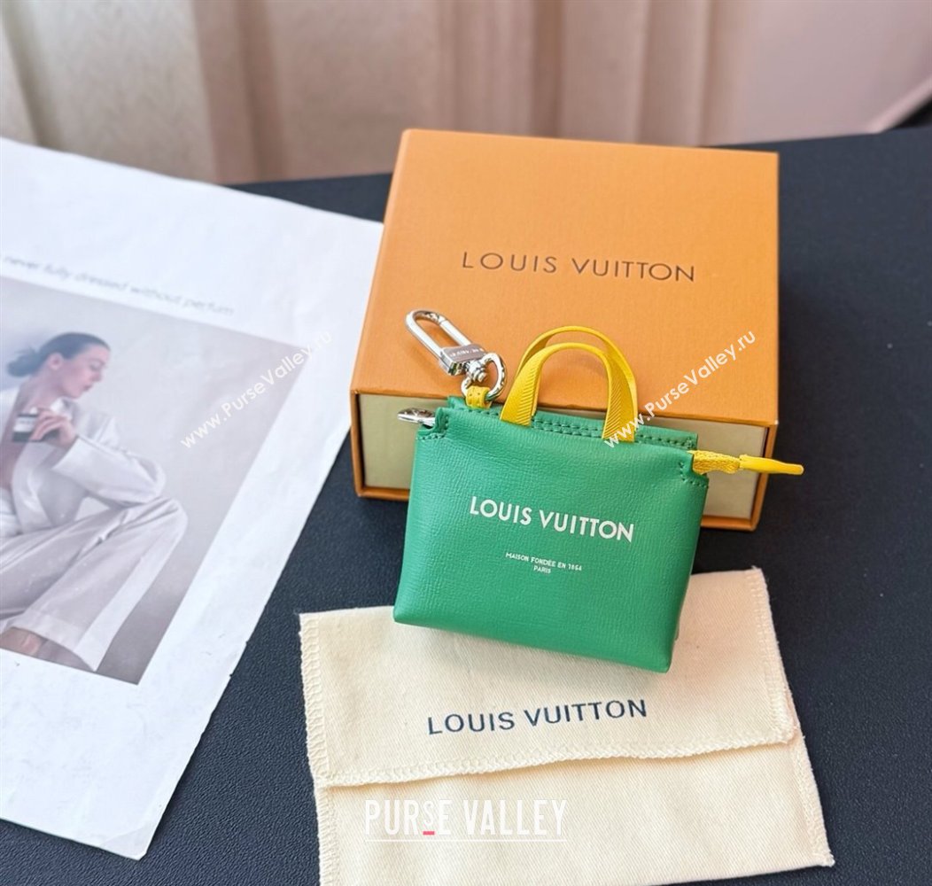 Louis Vuitton LV Mini Shopper Pouch Bag Charm Green 2025 M02699 (HY-250915041)