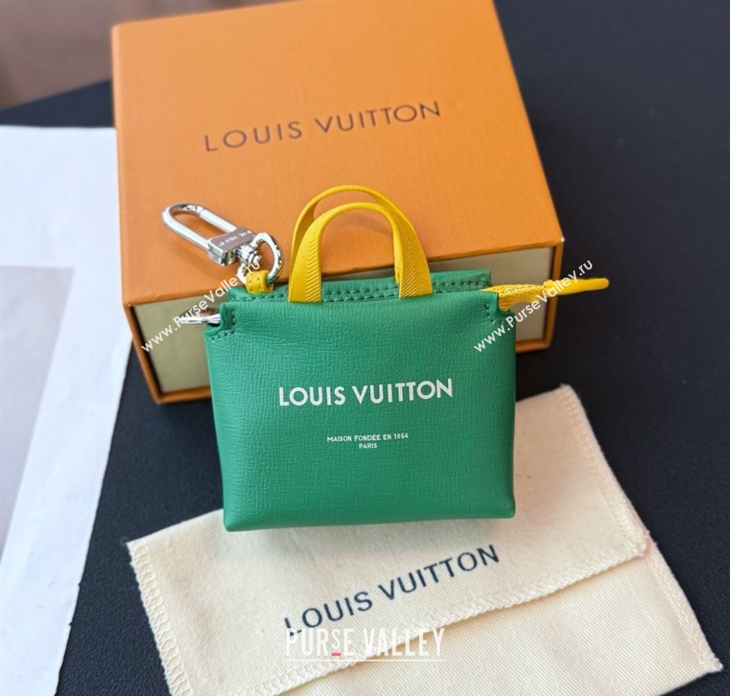 Louis Vuitton LV Mini Shopper Pouch Bag Charm Green 2025 M02699 (HY-250915041)