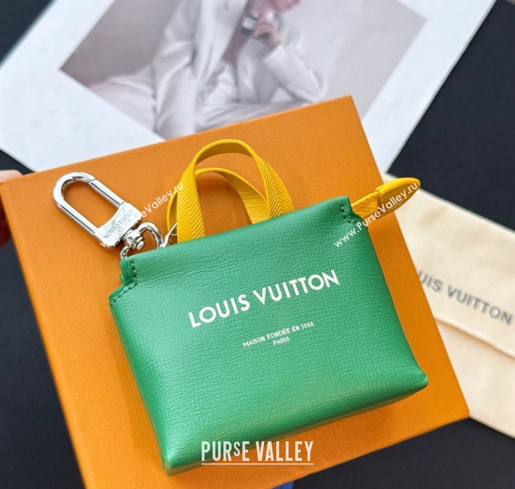 Louis Vuitton LV Mini Shopper Pouch Bag Charm Green 2025 M02699 (HY-250915041)