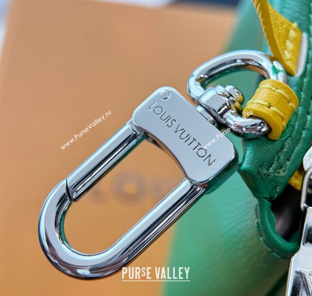 Louis Vuitton LV Mini Shopper Pouch Bag Charm Green 2025 M02699 (HY-250915041)