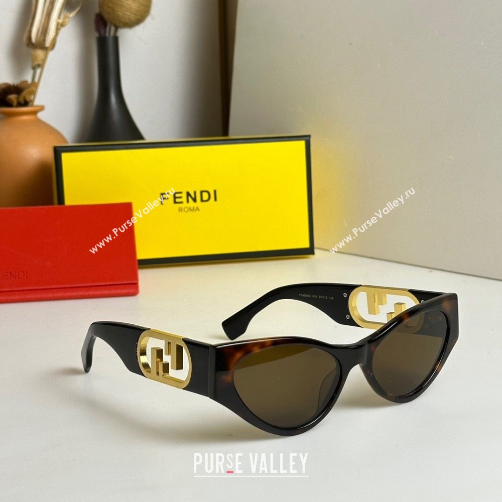 Fendi OLock Sunglasses FE40049 Black/Brown 2023 (A-23120807)